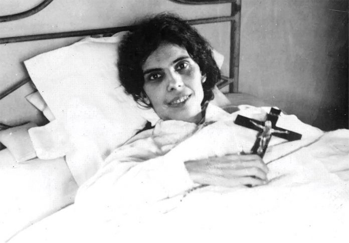 Beata Alexandrina Maria da Costa fotografada em 1939 - Foto: Reprodução