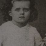 Santa Teresinha do Menino Jesus Santa Teresinha do Menino Jesus em julho de 1876 – Foto: Reprodução