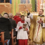 282-AM-026_Tríduo Pascal com os Arautos_Colômbia_Vigília Pascal – Oratório Nossa Senhora da Reconquista_El Retiro_Foto-Ivano Gavilanes