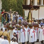 Guatemala – Il Triduo Pasquale è stato celebrato con solennità nella casa degli Araldi del Vangelo a San José Pinula. Nelle foto, momenti delle cerimonie del Giovedì Santo e della Veglia Pasquale. C’è stata anche una Via Crucis processionale, alla quale hanno partecipato circa quattrocento persone. – Foto: Roberto Salas