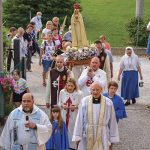 Italia – Il 13 giugno, gli Araldi del Vangelo hanno partecipato alla processione in onore di Sant’Antonio tenutasi nella basilica a lui dedicata a Padova. A Roma, le commemorazioni per la festa di Santa Rita da Cascia si sono svolte il 21 e 22 maggio nella Chiesa di San Benedetto in Piscinula, con momenti di preghiera e Celebrazioni Eucaristiche. In questo periodo, le missioni mariane hanno continuato a essere promosse in diverse città italiane, tra cui Anoia (RC) e Scoppito (AQ). La Statua Pellegrina ha visitato anche la Parrocchia della Madonna dell’Assunzione di Borbiago, a Mira (VE), durante la benedizione ai campi per un buon raccolto. – Foto: Ricardo Schneider