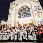 Accanto alla Patrona e Regina del Brasile – Foto: Sergio Céspedes