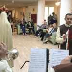 Pellegrinaggio con la Vergine di Fatima – Brasile – Albergo Geriatico Garden Ville – Curitiba – Foto: Otávio Mantia