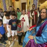 Celebrazione dell’Epifania – Paraguay – Chiesa della Madre del Buon Consiglio – Ypacaraí – Foto: Xavier Jacob