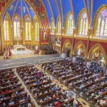 Consacrazione alla Madonna  – Brasile – Basilica della Madonna del Rosario – Caieiras – Foto: Marcelo Vicenti