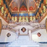 Entrance hall of the Marian Triumph building – Photo: Mauro Taniguchi