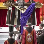 282-AM-011_Easter Triduum With the Heralds_Brazil_Good Friday – Basilica of Our Lady of the Rosary_Caieiras_Photo-Eduardo Injoque