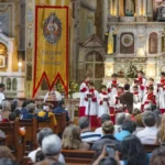 290-AM-043_A Song of Praise to the Christ Child (Other countries)_Ecuador_Church of St. Dominic_Cuenca_Photo-Emilio Páez