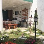 Fotos do quintal da residência de Da. Elma, antes e depois da reforma – Foto: Reprodução