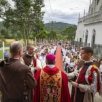 Sacramentos de iniciación cristiana – Brasil – Iglesia de San Judas Tadeo – Mairiporã – Foto: David Ayusso
