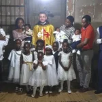 Sacramentos de iniciación cristiana – Mozambique – Matola-Gare – Foto: Hamilton Langa
