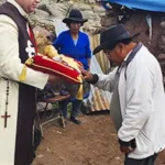 Auxilio a los que sufren – Perú – Sangallaya y Encomarca – Foto: Jeffry Cabrera