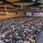 R271-AM-010_Colombia_Plaza Mayor_Medellín_Foto-Ivano Gavilanes