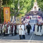 284-AM-001_Solemnidad de Corpus Christi_Italia_Procesión con el Papa_Roma_Foto-Nuno Moura